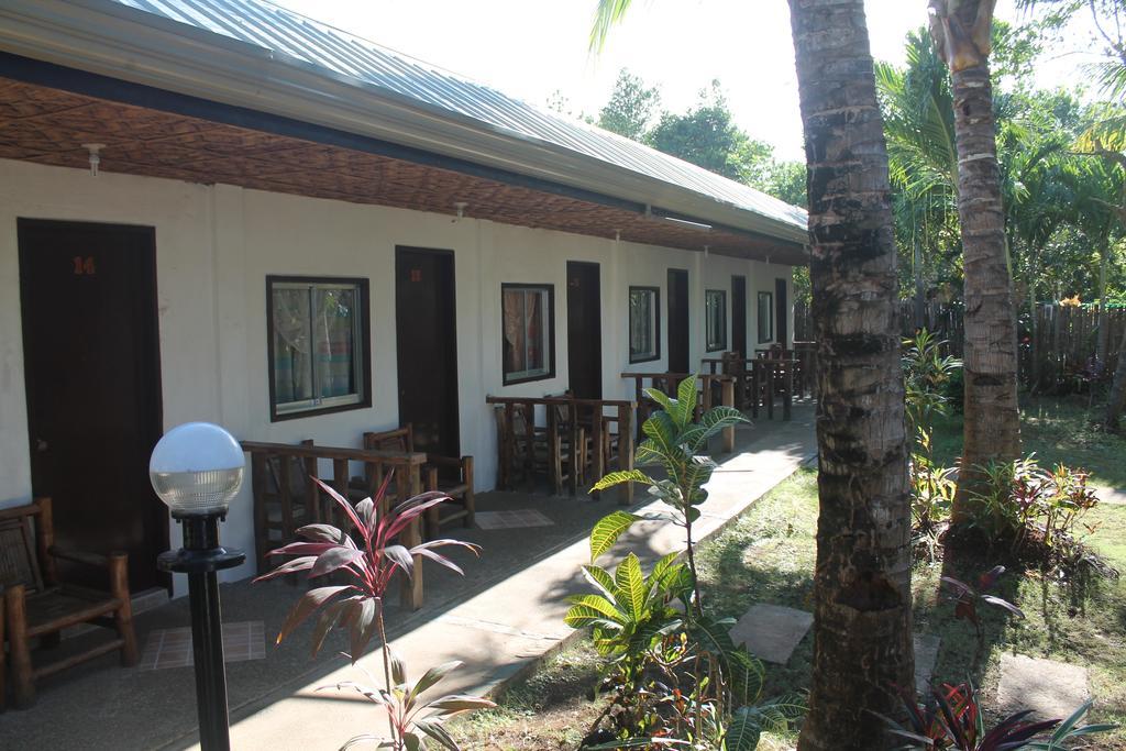 Paragayo Resort Tawala  Exteriör bild