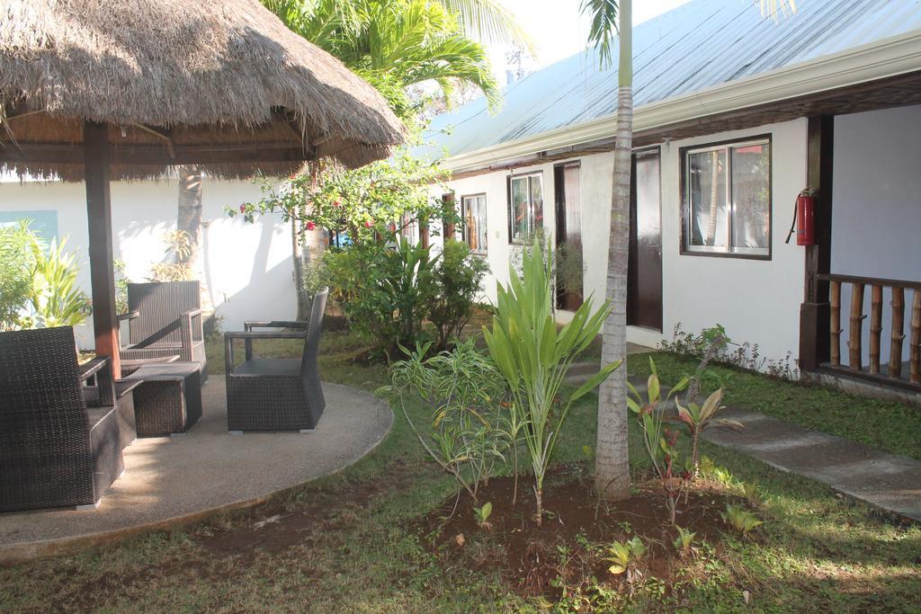 Paragayo Resort Tawala  Exteriör bild